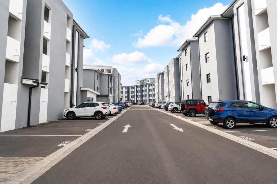 2 Bedroom Property for Sale in Parklands Western Cape